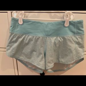 Lululemon Speed Up low rise 2.5” shorts size 4